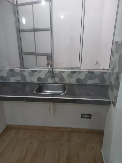 Alquilo Minidepartamento En Los Olivos 1er Piso