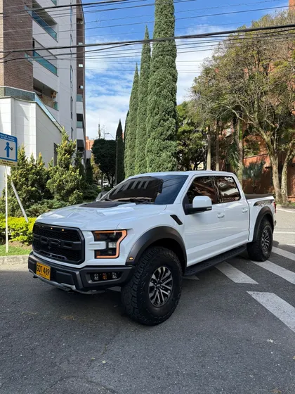 Ford F150 Raptor 3.5 V6 Ecoboost Raptor Cd