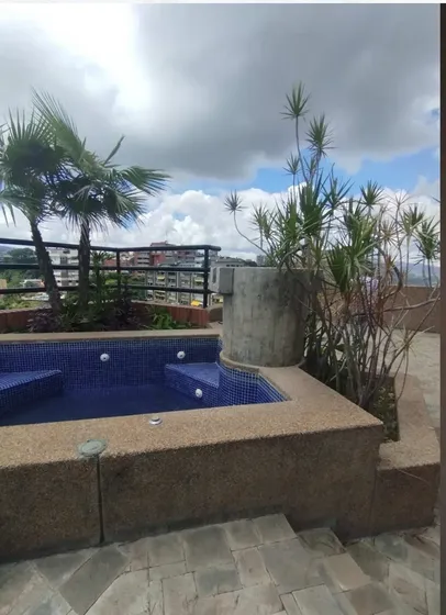 Venta De Lujoso Penthouse En Bello Monte Zp