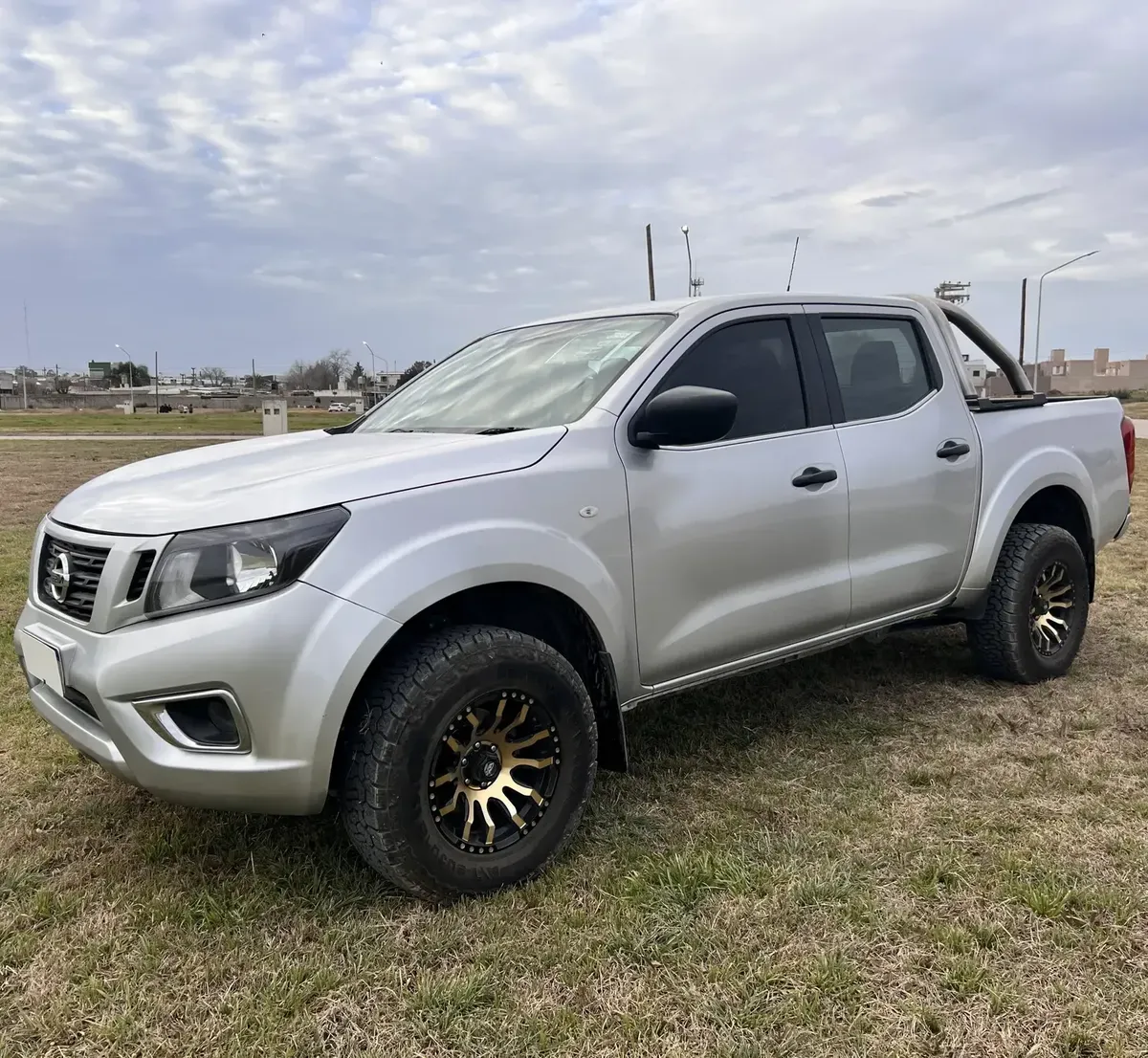 Nissan Frontier S 2.3 Tdi Dc 4x2 Mt6