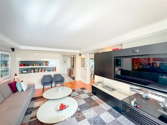 Departamento En Venta De 4 Dorm. En Las Condes