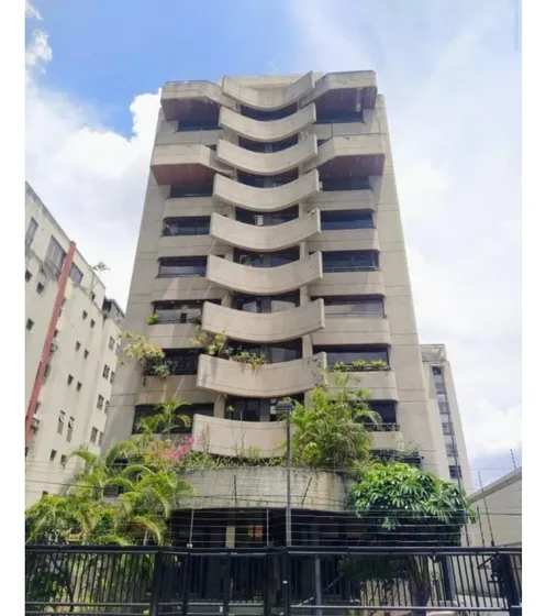 Se Vende Apartamento 210m2 Los Palos Grandes 6126