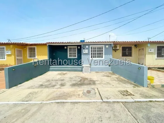 Jhoselin Marcano Vende Espaciosa Casa (1 Nivel) En Venta En La Piedad Norte, Lara