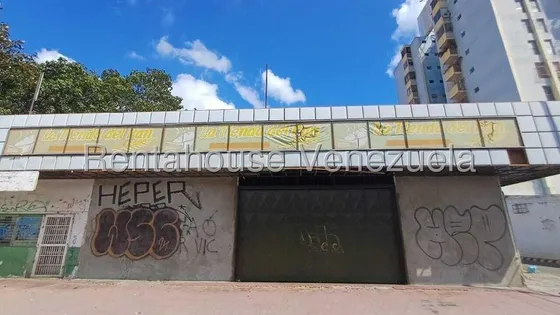 Locales Comercial Barquisimeto Zona Obelisco Codigo  2  5  1  5  7  3  1  Mildred Excelente Oportunidad Para Invertir En Terreno En Venta, Una Esquina De Estratégica Ubicación En Toda La Av Pedro Leon