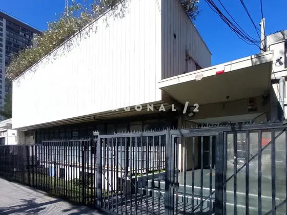 Local Comercial En Arriendo En Santiago