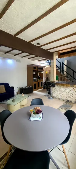 En Venta Terreno Con Casa De Campo, San Diego - El Polvero, Res. Villas Samanes. L.m