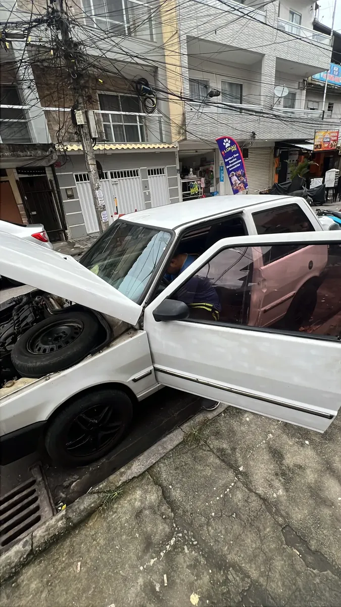 Fiat Uno 2002 1.0 Fire 3p — foto 3