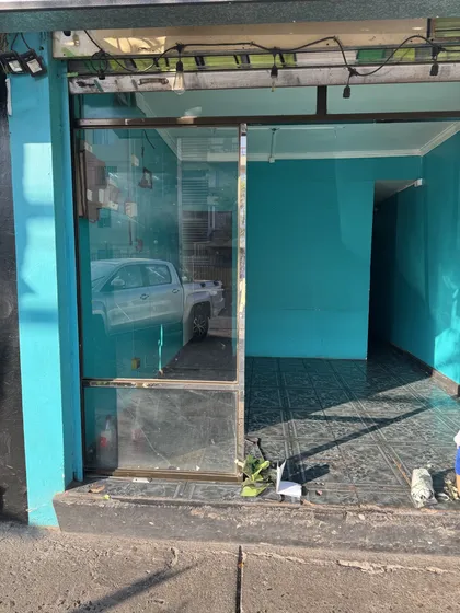 Local Comercial ,28 M2