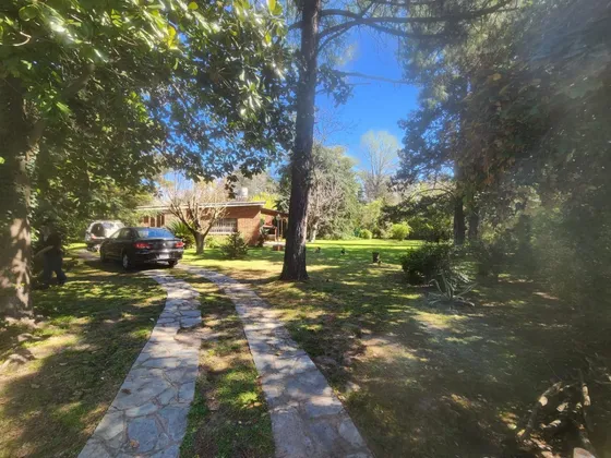 Venta Casa Quinta En Barrio Yei Pora, Tortuguitas