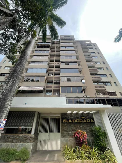 Apartamento Amplio Sin Amoblar Con Planta 100% En La Viña - Residencias Isla Dorada, Atm