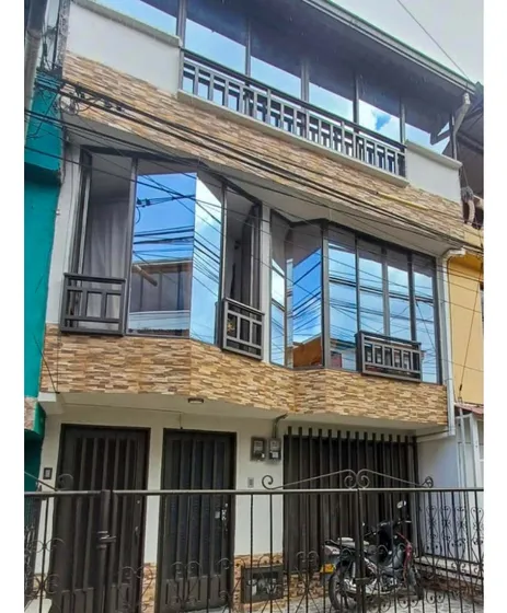 Excelente Valor! Casa Independiente En Parque Industrial