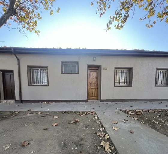 Se Arrienda Casa Comercial Centro San Francisco De Limache