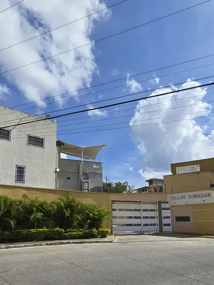 Townhouse  Corinsa 