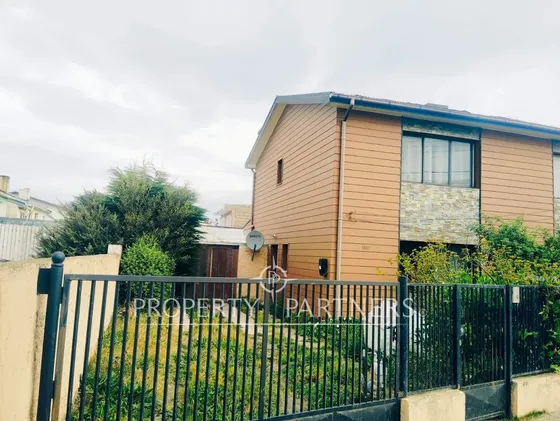 Casa En Venta En Excelente Ubicación Conectivida...