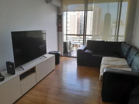 Departamento En Venta De 4 Ambientes Con Cochera En Parque Centenario De Gran Categoría Oportunidad