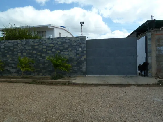Casa Venta Diseño Contemporáneo Amplios Espacios Margarita