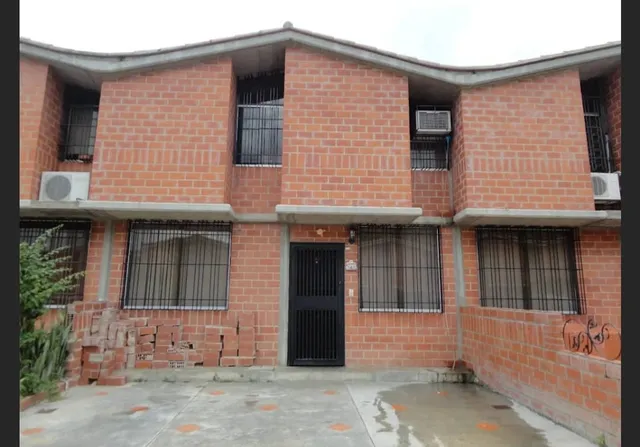 Casa En Venta Los Aleros Nueva Casarapa Ysuarez