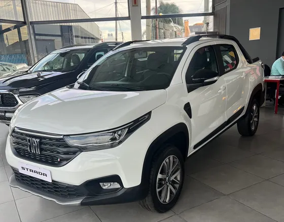 Fiat Strada 1.3 Volcano Cvt
