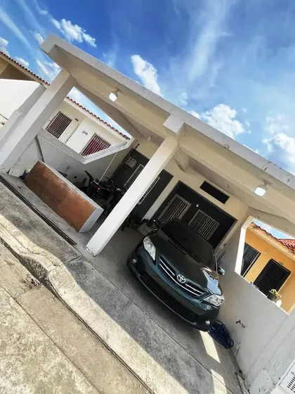 Venta Casa Urb. San Pablo Valley, Libertador