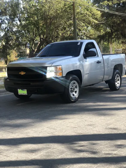 Chevrolet Silverado J Pickup Silverado 2500 Cab Reg Mt