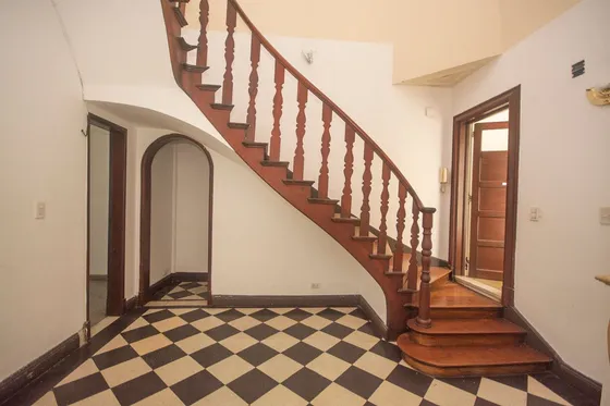 Depto En Venta Historico Estilo Ingles A Reciclar