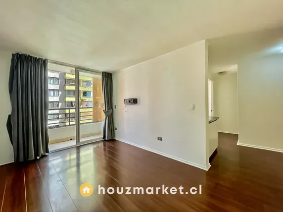 Departamento En Venta De 2 Dorm. En San Miguel