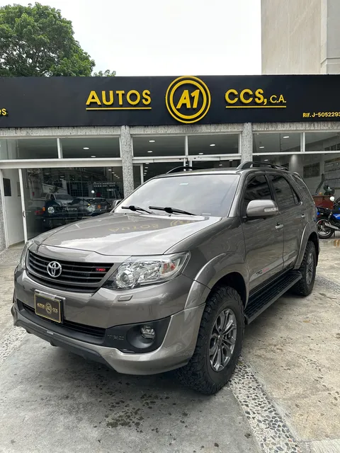 Toyota Fortuner Sportivo
