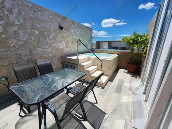 Apartamento Pent-house Amueblado En Playa Nueva Romana, En Primera Linea De Playa Con Terraza Y Jacuzzi