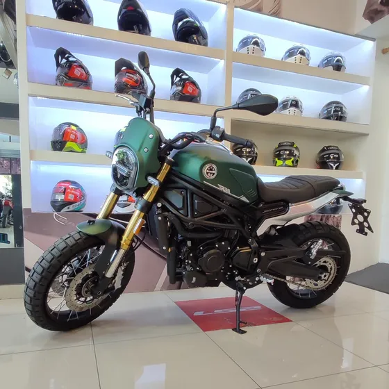 Benelli Leoncino 800. Consulta Promos  . Andes Motors