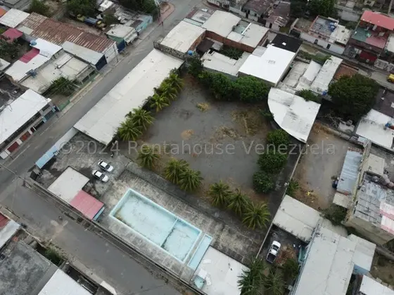 Terreno R4 En Venta Comercial En Palo Negro Gbf 25-19165