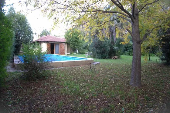 Venta Casaquinta 3 Amb  Jardín Pileta Ezeiza