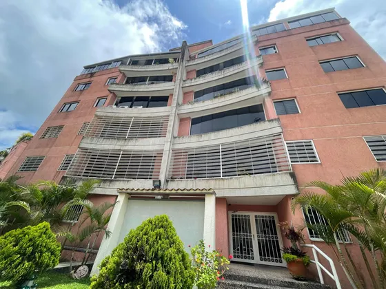En Venta Ph Penthouse Ubicado En Monte Bello Llano Alto Carrizal. Rz