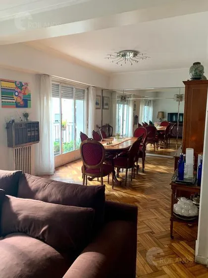 Venta Departamento 5 Ambientes Con Balcón En Recoleta