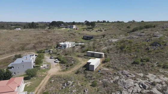 Venta  Lote Con Contenedores A Estrenar En Plena Naturaleza
