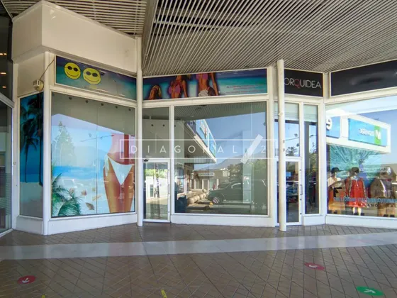 Local Comercial En Arriendo En Lo Barnechea