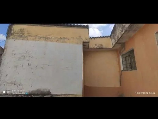 Casa Grande Com 3x Quartos. 
