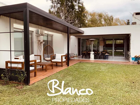 Casa  En Venta En Garin, Escobar, G.b.a. Zona Norte
