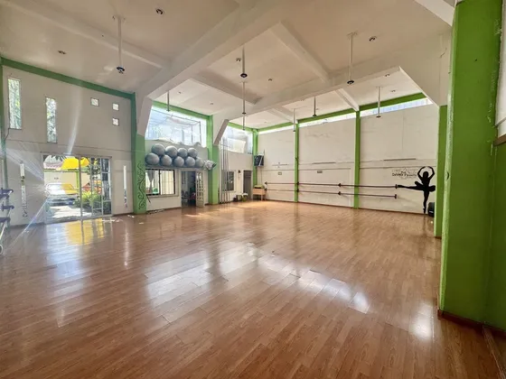 Local Comercial En Renta