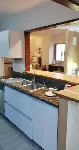 Vendo Confortable Apartamento En Los Naranjos 154 Metros² 3h+s 3b+s 2p Calle Cerrada R5z 