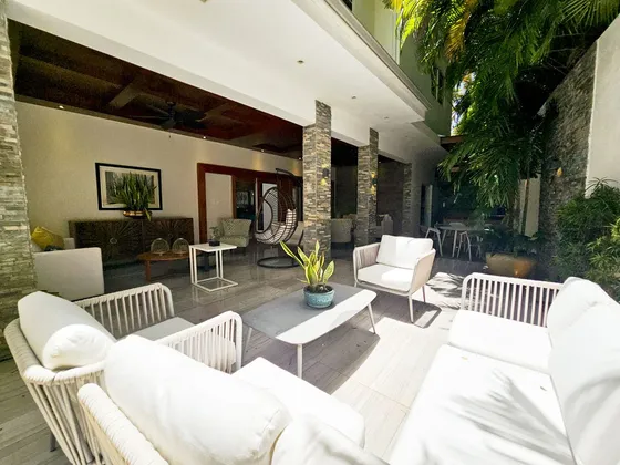Casa Moderna De 5 Habitaciones En Alquiler O Venta Santo Domingo