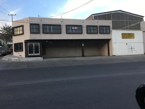 Oficina En Renta En Colonia Topo Chico, Monterrey, Nuevo León