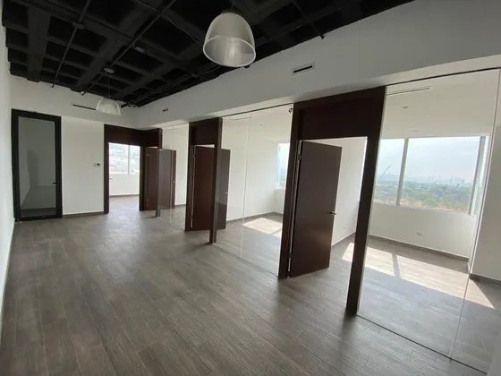 Oficina Acondicionada En Renta 134 M2 En Edificio En San Pedro Garza García