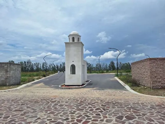Terreno En Venta En El Faro De Los Cisnes