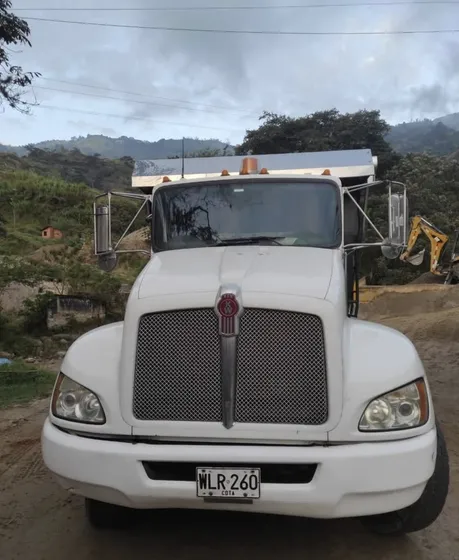 Volqueta En Muy Buenas Condiciones Con Tan Solo 156.000 Km