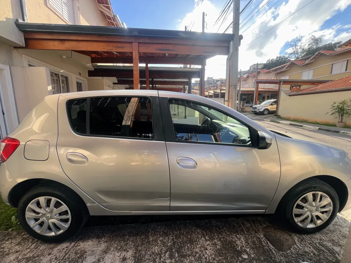 Renault Sandero 2016 1.6 Expression Hi-power 5p — foto 4