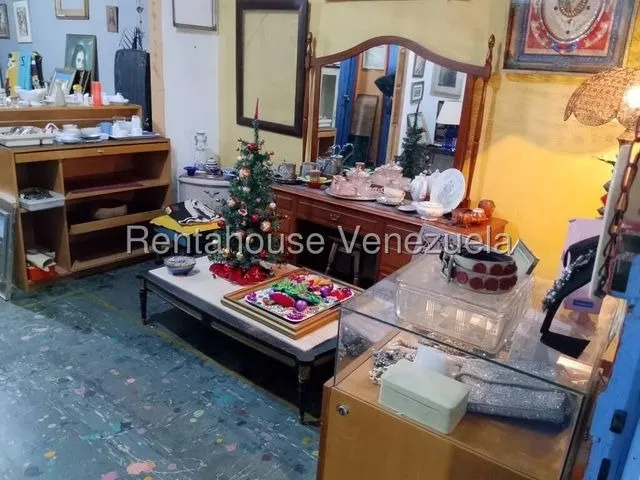 Casa En Venta Ubicada En Los Rosales.