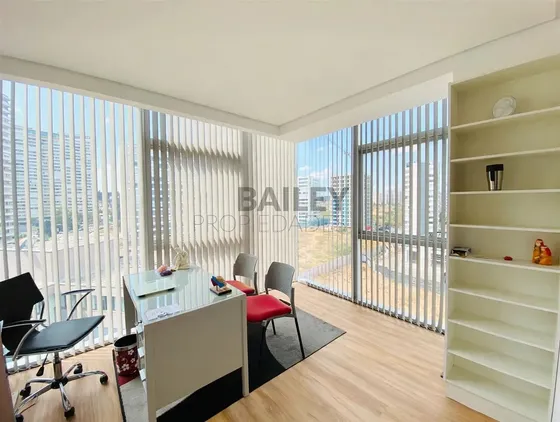 Arriendo Oficina Av Bosques De Montemar 2p/2b/1e Uf18