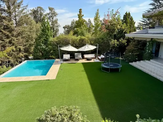 La Aurora, Vitacura Excelente Casa