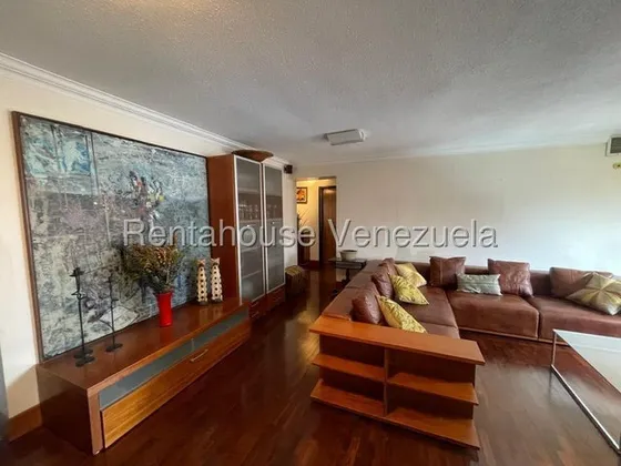 Hermoso Apartamento Remodelado Y Amoblado En El Rosal. Ys12521269