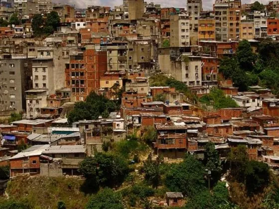 Local En Alquiler En Pleno Boulevard Catia - Pérez Bonalde 